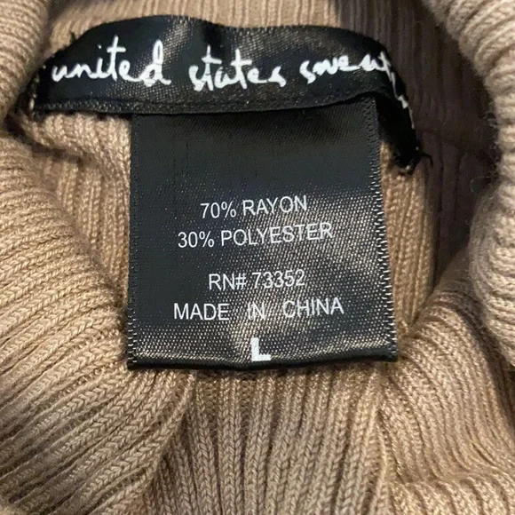 United States Sweaters Women Taupe Turtleneck NWOT - Picture 3 of 3